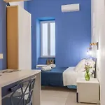 Domus Magma Pensión 4*