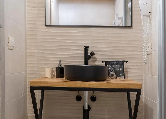 Guest house Domus Magma 3*